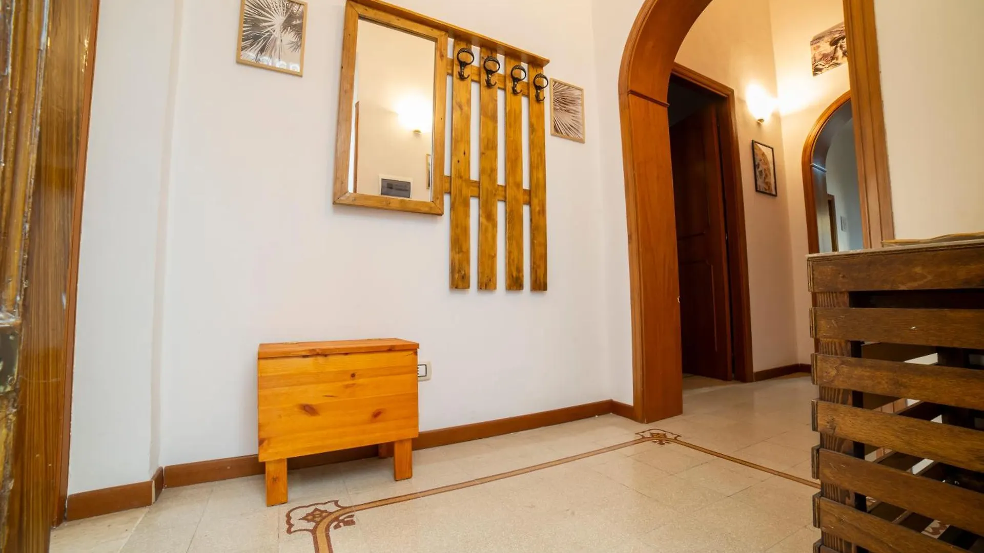 Apartament Centro Stazione Aeroporto Wi-Fi&Self Check-In Palermo