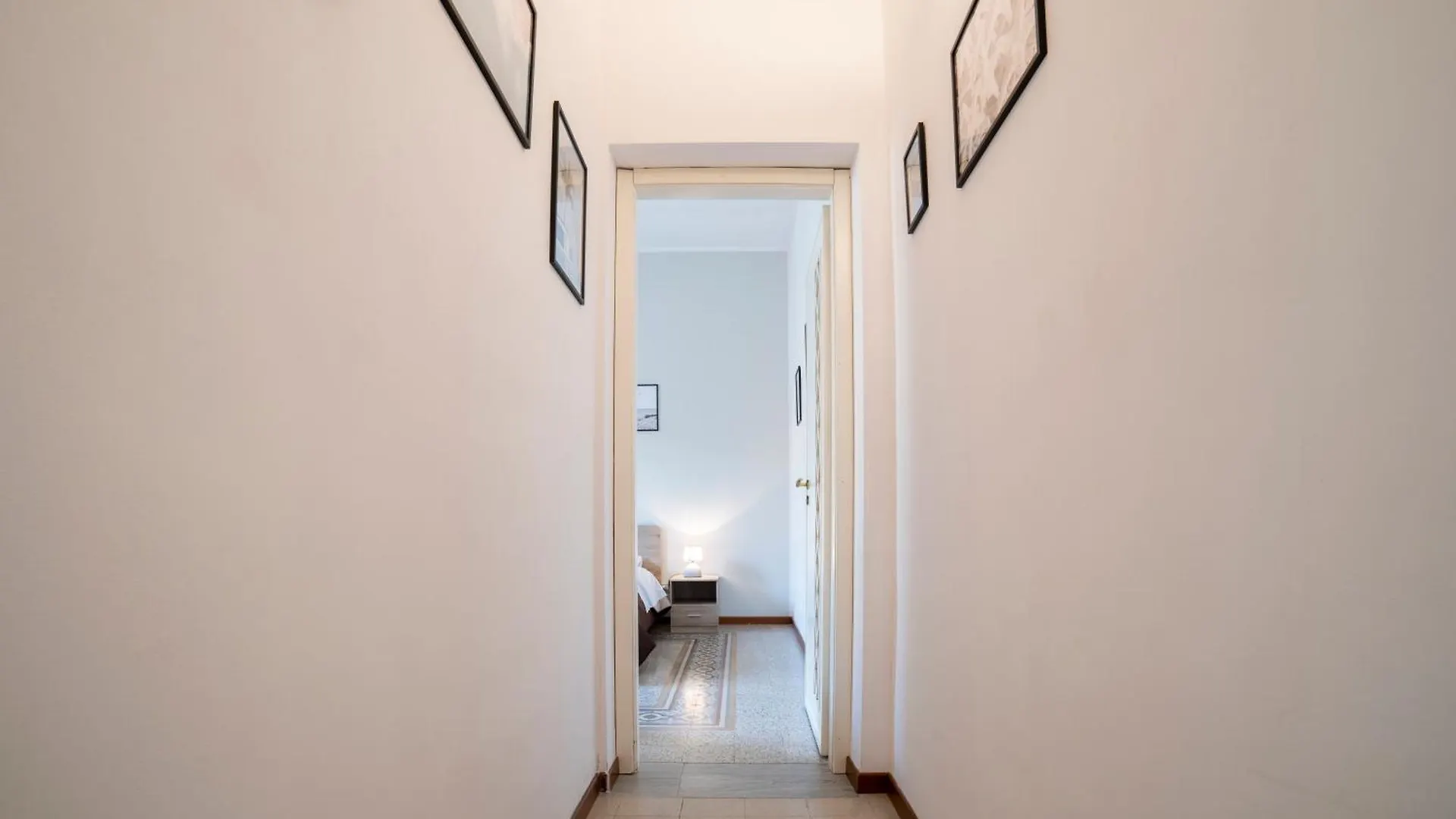Apartament Centro Stazione Aeroporto Wi-Fi&Self Check-In Palermo